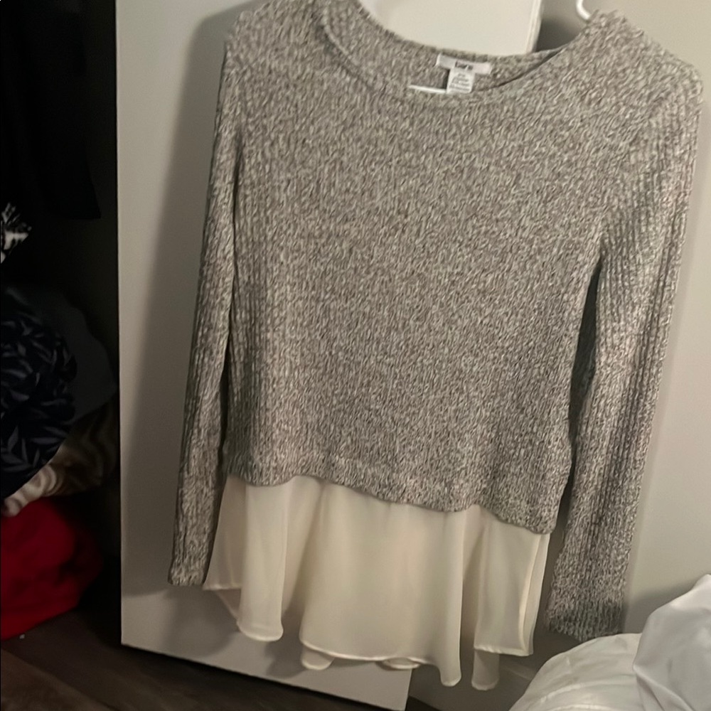 Gray Knit Top with White Chiffon Hem